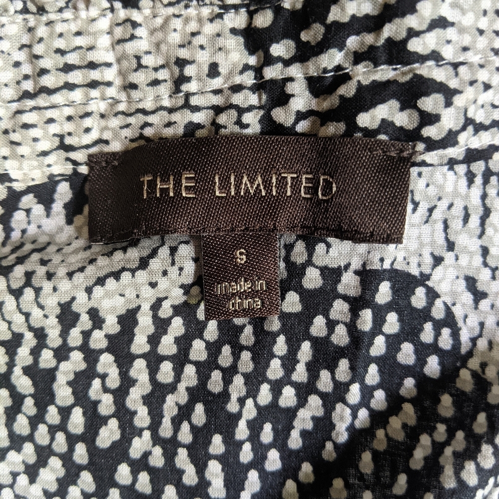 Short sleeve button down - Picture 3 of 5